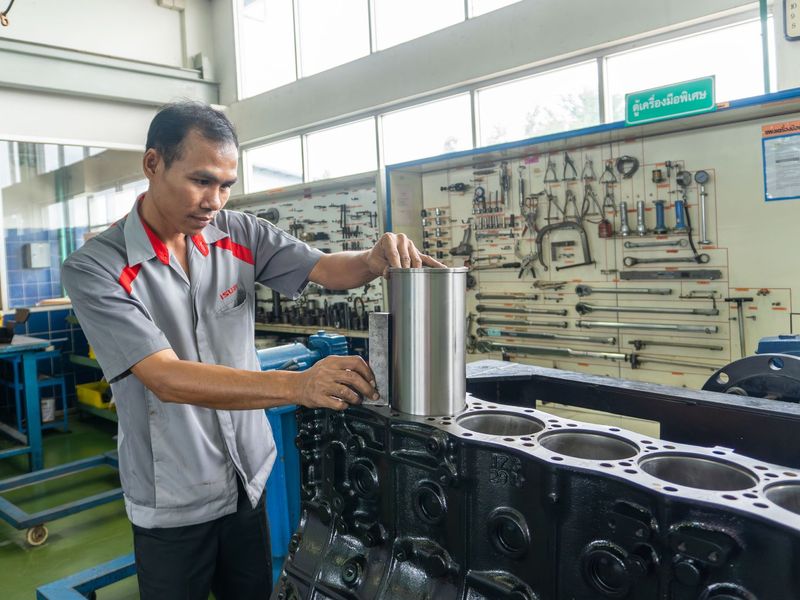 งานโอเวอร์ฮอล